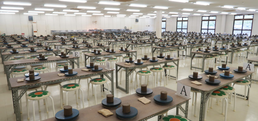 400人の陶芸教室